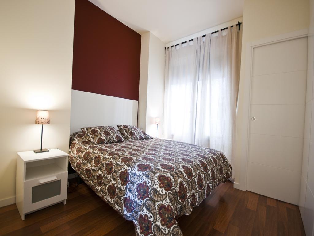 Apartamentos Murallas De Sevilla Room photo